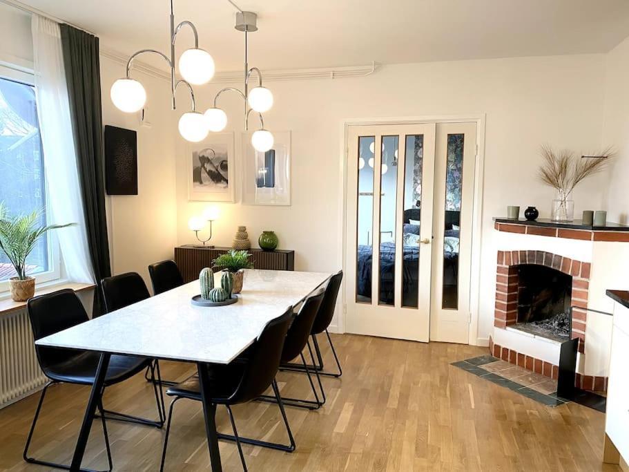 Aekta Studio Apartments Гьотеборг Екстериор снимка